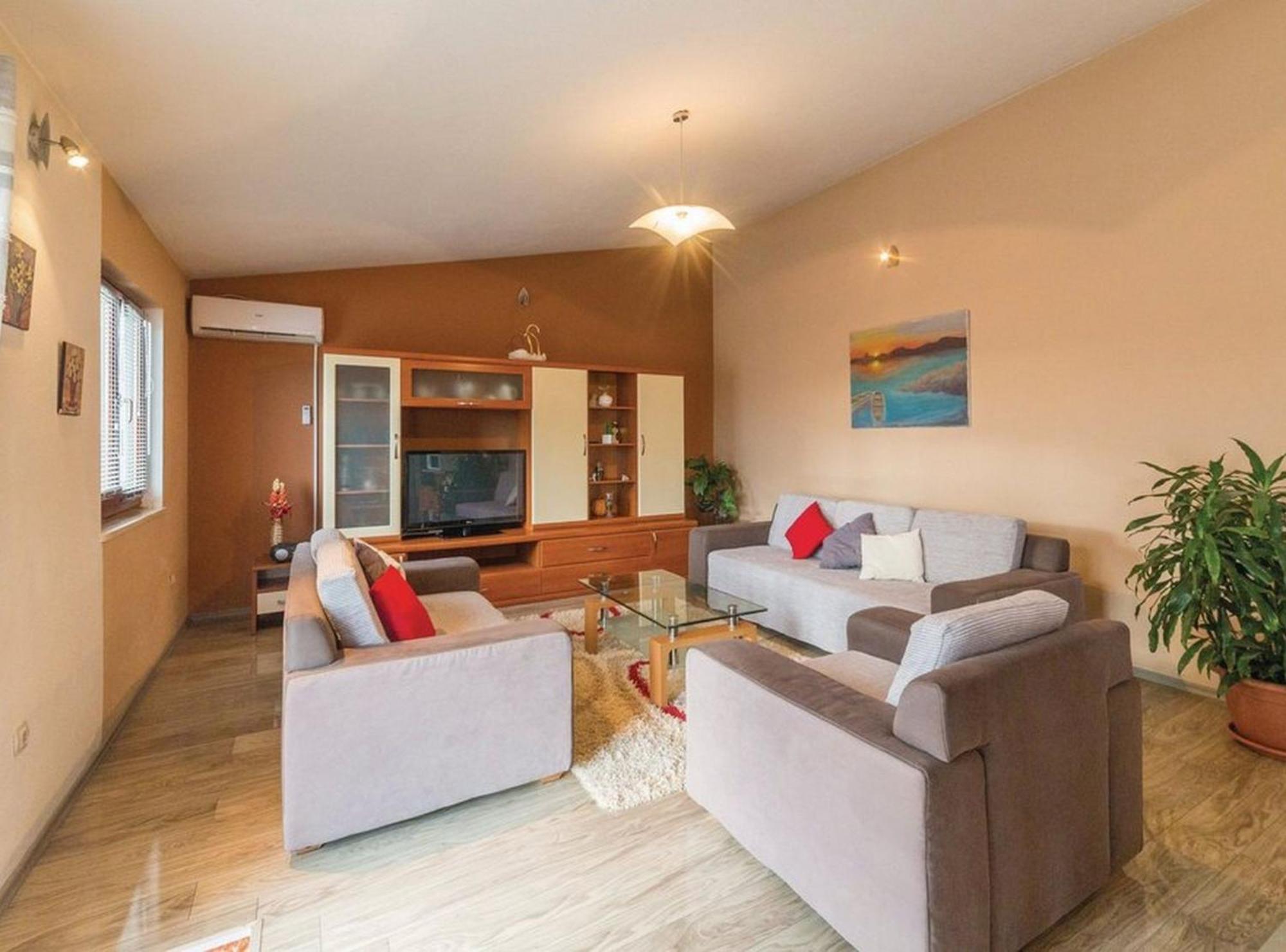 Mediterranean Stylish Villa With Pool In Kastel Stari Kastela Dış mekan fotoğraf